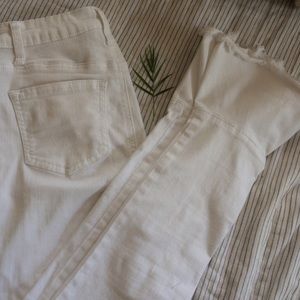 Skinny jeans with flare at bottom